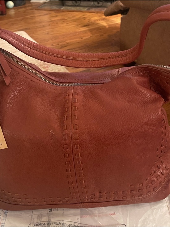 American Leather Co. Handbags - American Eagle Leather Shoulder Bag in Brandy Brown NWT